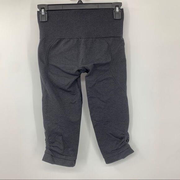 Lululemon‎ Leggings Size 4 - Picture 3 of 5